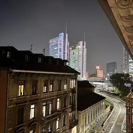 Comfort Suites Garibaldi Milan Exterior photo